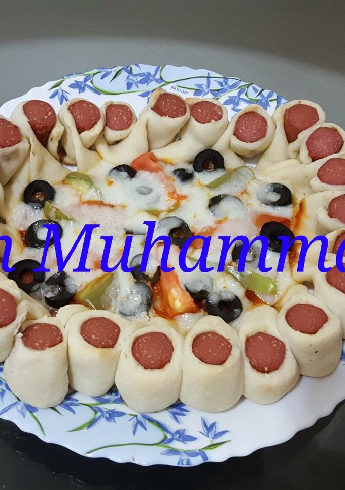 صورة لوصفة بيتزا بالنقانق 🍕🍕👌👍