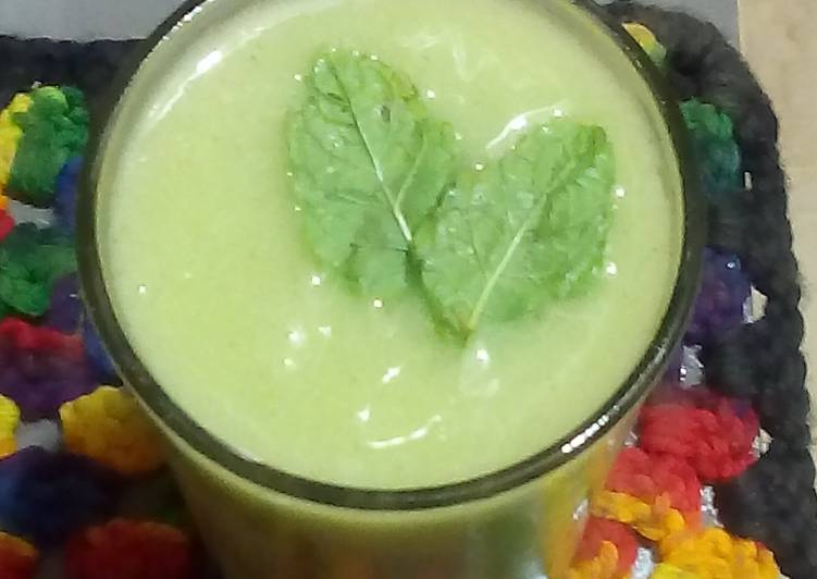 Recipe of Quick Raw Mango Smoothie Refreshing in summer