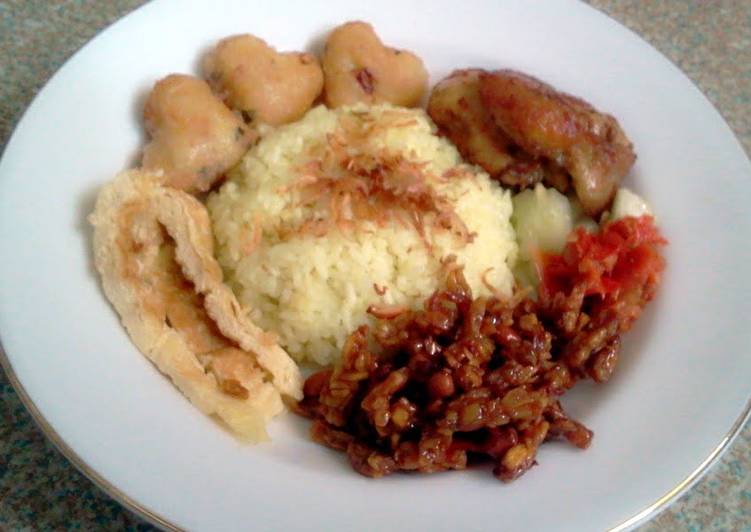 Recipe of Favorite nasi kuning INDONESIA