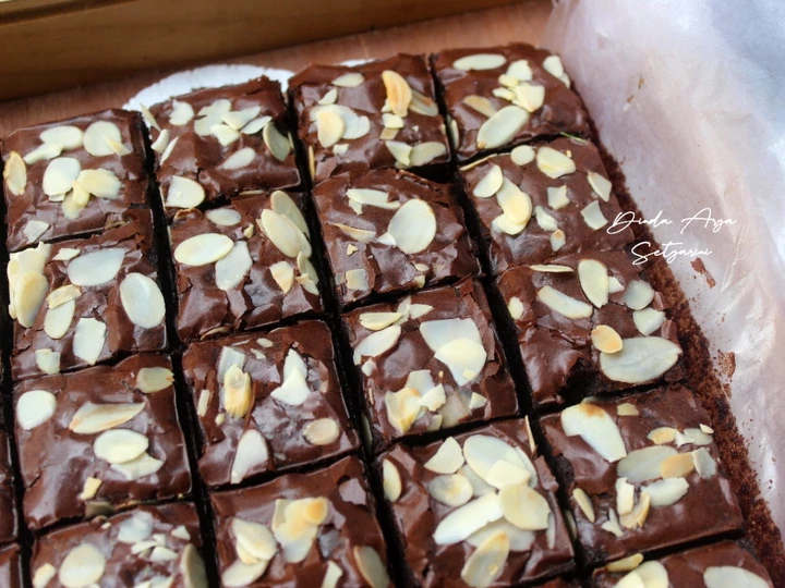 Cara Mudah Membuat Resep Fudgy &amp;amp; Shiny Crust Brownies Selai Coklat | Tanpa DCC yang Lezat Anti Ribet, Uenak Banget