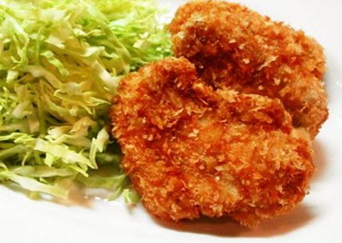 Delicious Crispy Deep-Fried Pork Filet Cutlets