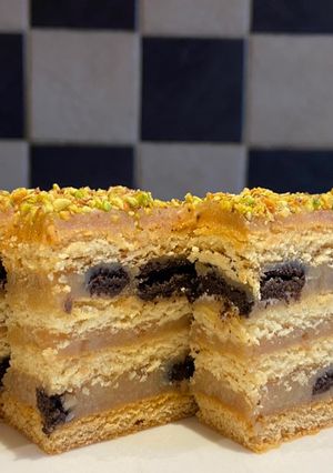 O poză a rețetei Foi Medovik cu cremă de alune și biscuiți Oreo😋❤️.