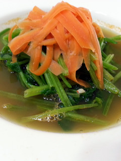 A picture of Spinach And Carrot In Shrimp Broth.
