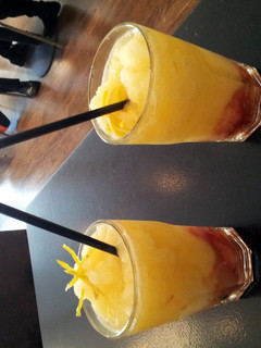 A picture of Argentina's orange and strawberry frozen juice.