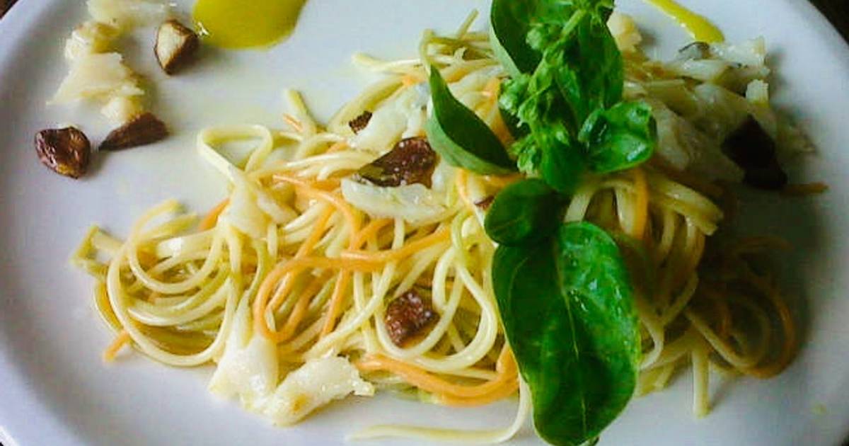 Pasta integral con bacalao y berenjena al pimentón