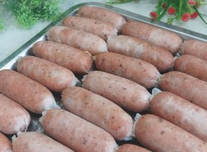 Foto resep Homemade Chicken Bratwurst (Sosis Ayam Kampung)