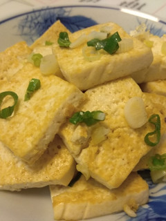 椒鹽板豆腐 的食譜成品照片
