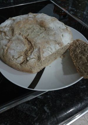 Una foto de Pan de calabaza roja con tres harinas