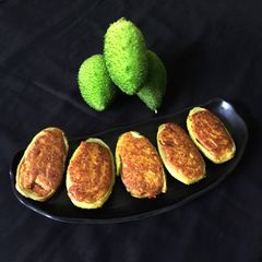 A picture of Stuffed Spiny Gourd Fries.