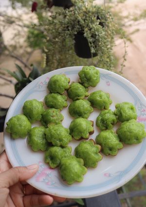 รูปของ ขนมครกใบเตย #มนต์รักขนมไทย