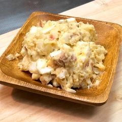 A picture of Bacon Potato salad.
