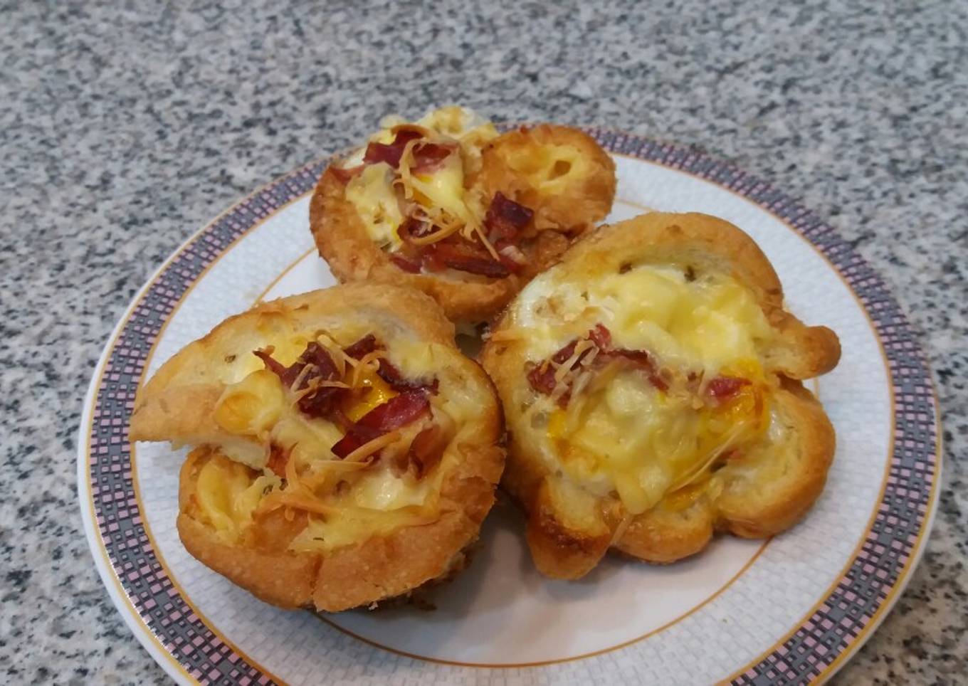 Egg Cup/ Mangkok Roti Telur