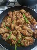 Alitas de pollo a la Bbq en sartén