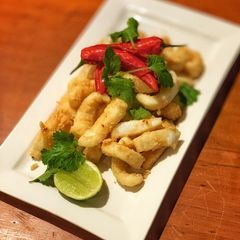 A picture of Salt Chilli Squid.