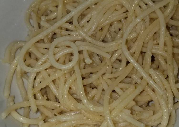 Recipe of Homemade Parmesan Garlic Rosemary noodles