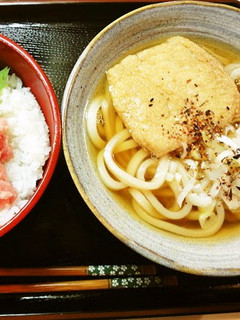 A picture of Easy Kansai-Style Kitsune Udon.