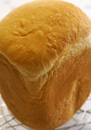 A picture of Egg-Free, Quick-Bake Rice Flour Bread in a Bread Machine.