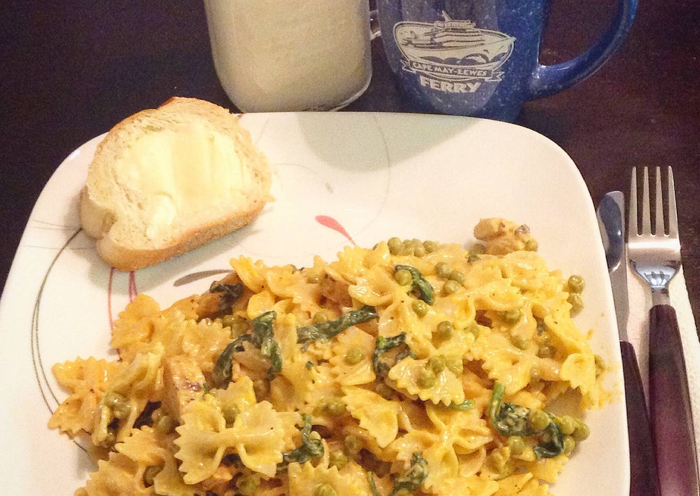 Chicken cheesecake with chickpeas and spinach