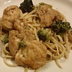 A picture of Chicken with broccoli and cheese linguini.