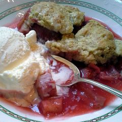 A picture of Strawberry Rhubarb Cobbler.