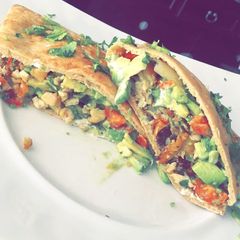 A picture of Chicken Avocado Pitas.