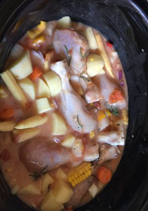A picture of Easy Chicken Casserole in Crockpot.
