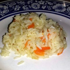 A picture of Fried Rice with Carrots.