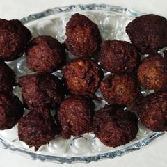 A picture of Wheat flour fritters.