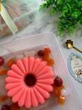 Pudding strawberry cocktail