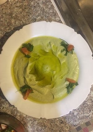 A picture of Avocado Hummus.
