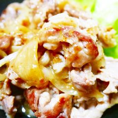 Stir-Fried Pork and Onion with Vinegar Sauce A picture of Stir-Fried Pork and Onion with Vinegar Sauce.