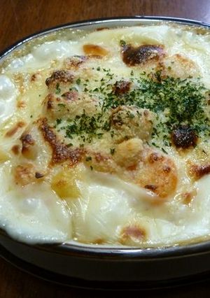 A picture of Shrimp and Scallop Doria with Handmade Sauce.