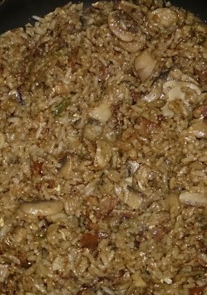 A picture of Mushroom Bacon Fried Rice.