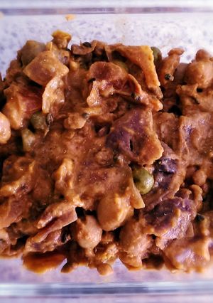 A picture of Slow cooker chickpea and lentils.