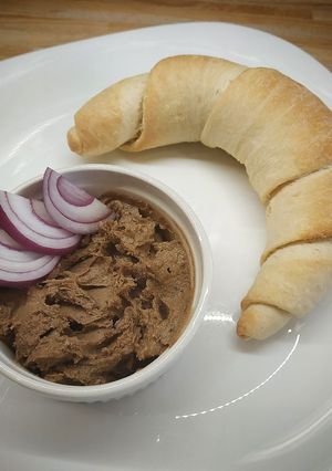 Házi májkrém recept fotója