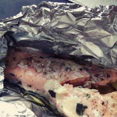 A picture of Salmon in the aluminium.