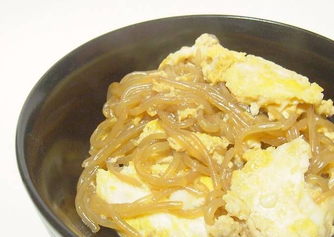 Steps to Make Delicious Shirataki Noodles with Egg