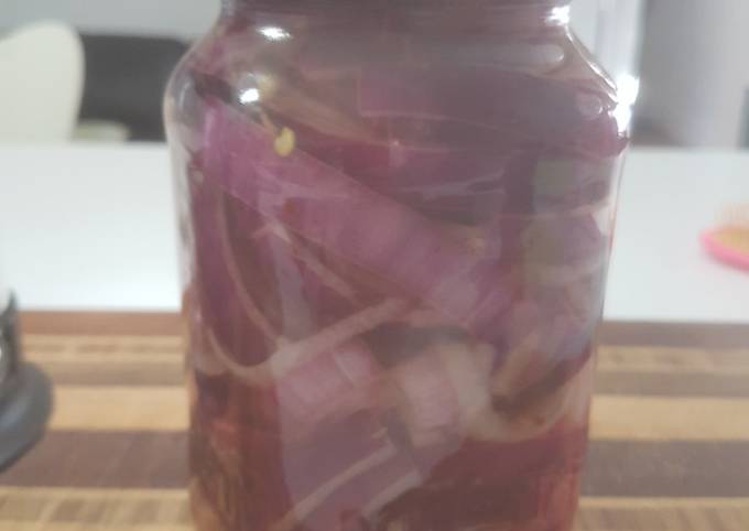 How to Make Favorite Pickled Onions