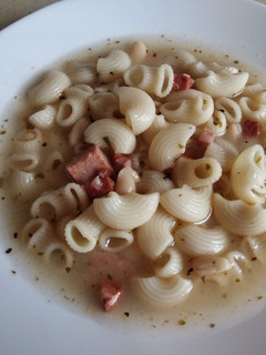 Una foto de Sopa de Galets