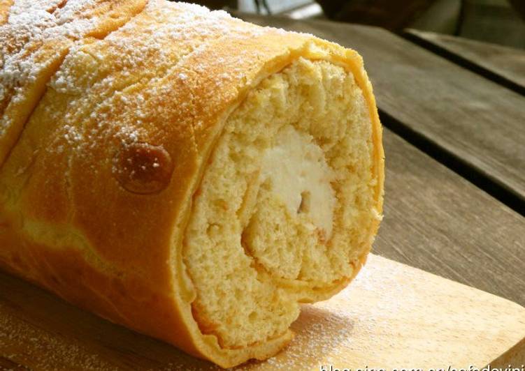 Italian Roll Cake Italian Roll Cake