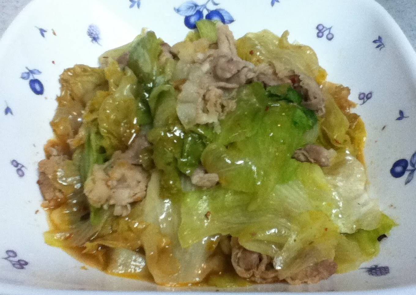 10 Minute Spicy Pork & Lettuce Stir-Fry