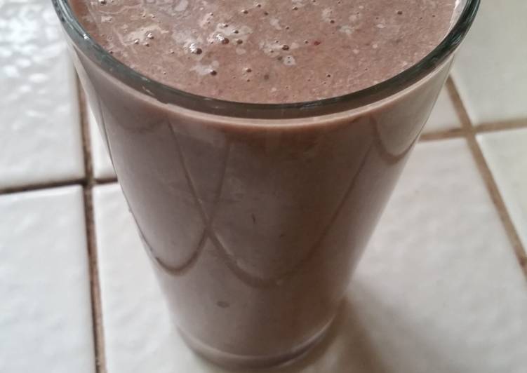 How to Prepare Perfect Healthy Breakfast Milkshake