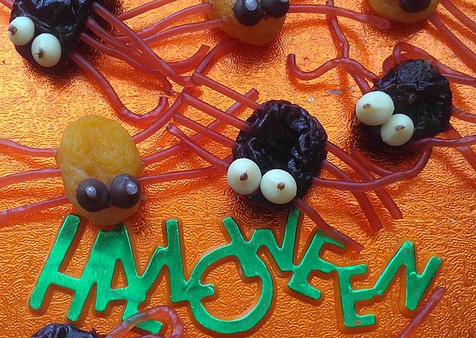 Vickys Halloween Beetles & Spiders GF DF EF SF NF Recipe