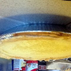 A picture of Creme Bruhlee Pie.