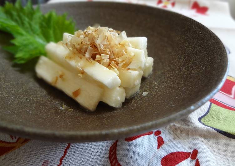 Recipe of Quick Nagaimo Pickled with Wasabi and Shio-Koji