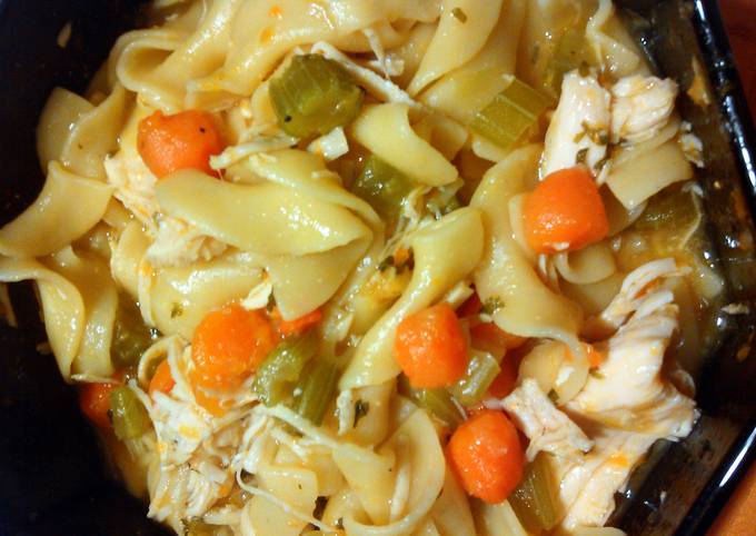 Chicken and noodles Recipe