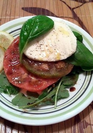 A picture of Heirloom Caprese Salad.