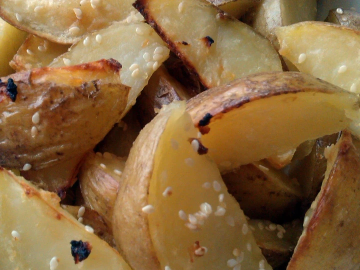 Recipe Vickys Garlic and Sesame Potato Wedges, GF DF EF SF NF which So Delicious