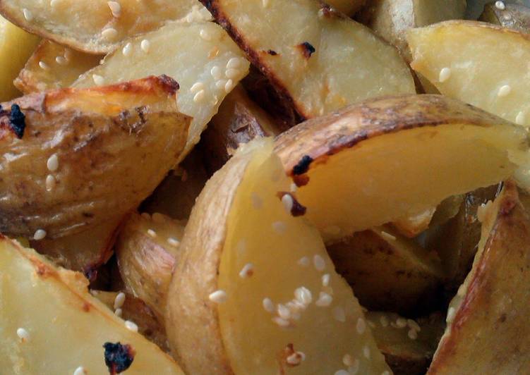 Recipe of Homemade Vickys Garlic and Sesame Potato Wedges, GF DF EF SF NF