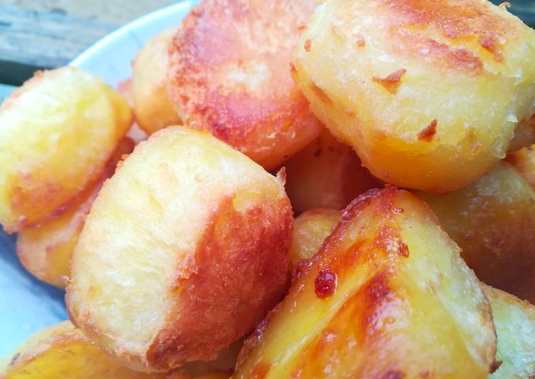 Roast potatoes with duck fat